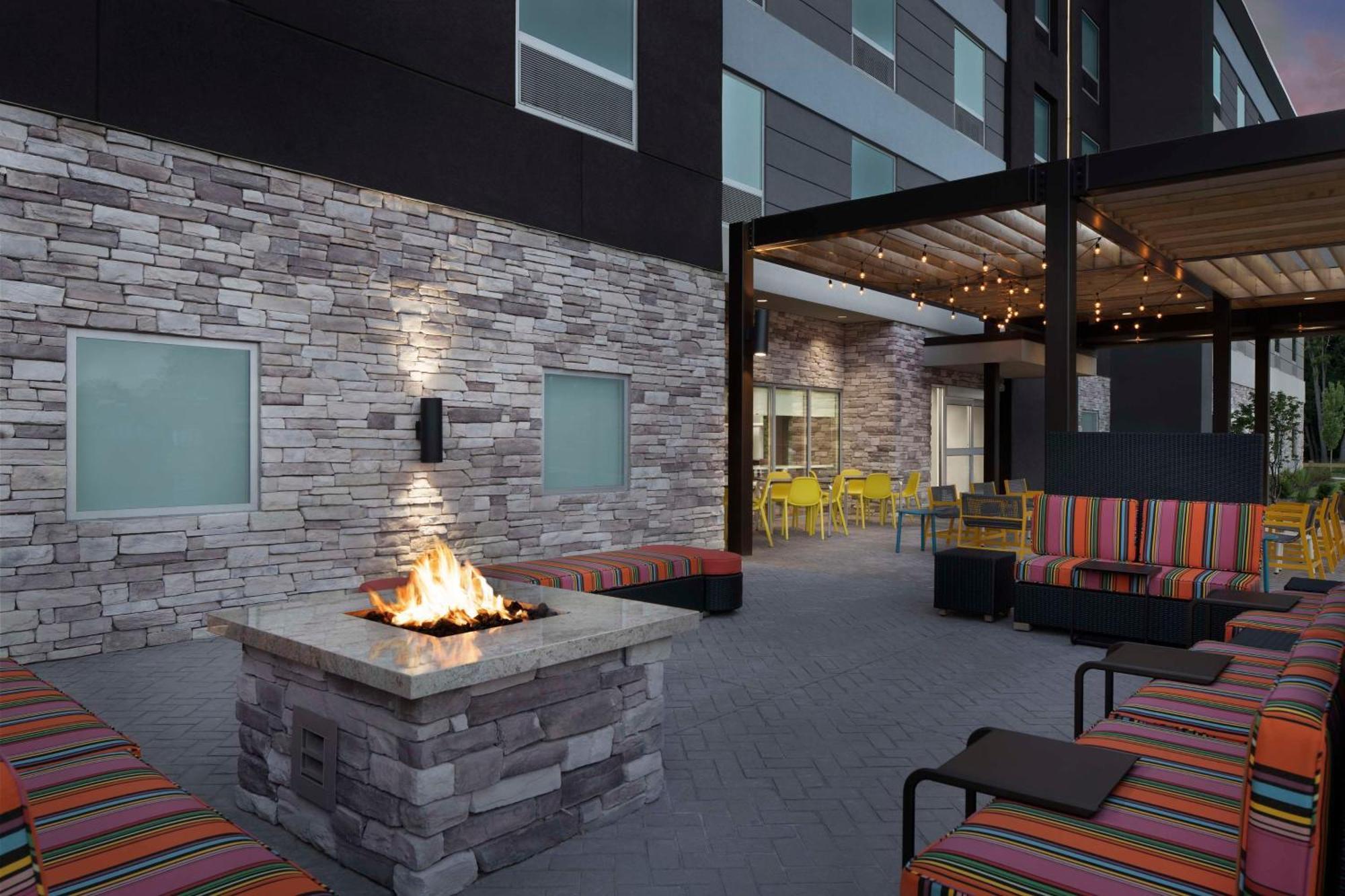Home2 Suites By Hilton Poughkeepsie Exteriér fotografie